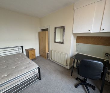 Fountayne Street, Haxby Road - P2062 - Photo 6