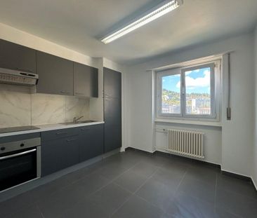 Appartement de 4.0 pièces avec balcon et vue dégagée - Foto 5