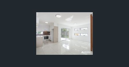 Modern Ground Level Unit - Walking Distance to Coorparoo Square - Photo 4