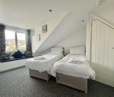 Tywarnhayle Square, Perranporth, TR6 - Photo 5