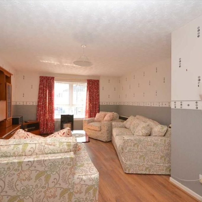 2 Bed Flat, Bridgeton, G40 - Photo 1