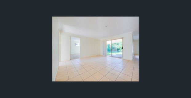 Freshly Updated Family Home in Sought After Parkinson - Photo 1