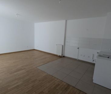 location Appartement T4 DE 76.8m² À FRANCONVILLE - Photo 6