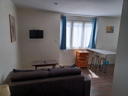 Location Appartement 1 pièce Meublé 19m² QUIBERON 56170 - Photo 1