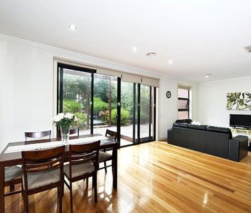 4 BEDROOM HOME WITH ANOTHER SEPARATE BEDROOM LOFT - Photo 1