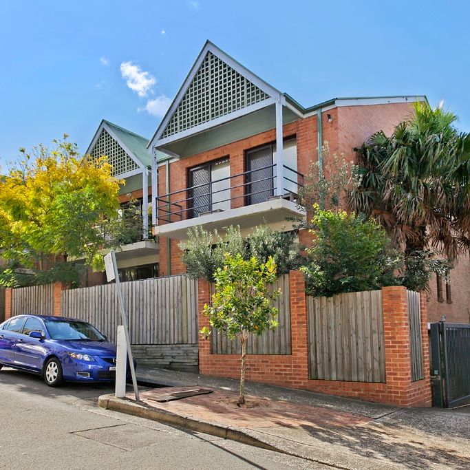 2/81-83 Bay Street, Glebe NSW 2037 - Apartment For Rent | Domain - Photo 1