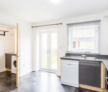 4 bedroom townhouse to rent - Photo 6