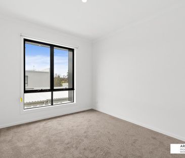 17/50 Plush Circuit, Epping, VIC, 3076 - Photo 4