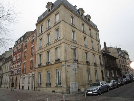 Location Appartement 1 pièce 12m² REIMS 51100 - Photo 4