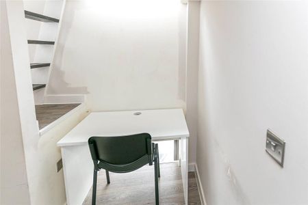 1 bedroom maisonette to rent - Photo 2