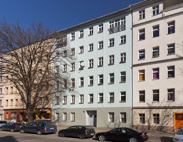 Heimwerker aufgepasst! 1-Zimmer Wohnung im ruhigen Seitenflügel im lebhaften Soldiner Kiez - Photo 1