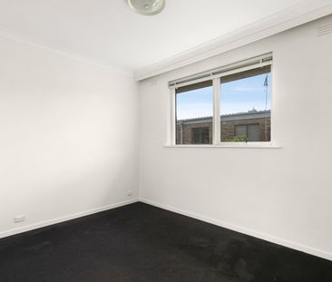 3/26 Gladstone Street, Kew VIC 3101 - Photo 3