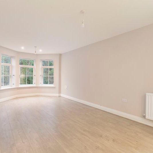 Croft Road, Godalming - 2 bedrooms Property for lettings - Seymours - Photo 1