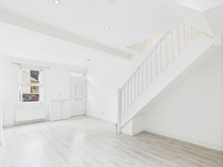 2 Lovatt Street - Photo 3