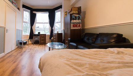 229 HYDE PARK ROAD Leeds - LS6 1AH - Photo 4