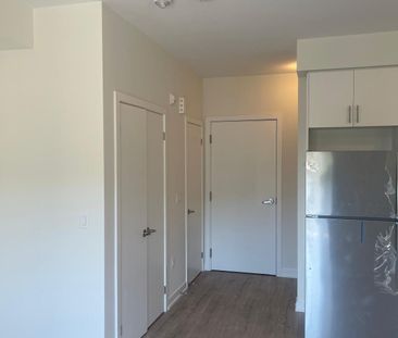 For Lease - 3538 Colonial Drive Unit# 21, Mississauga, Ontario - Photo 6