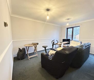 2 Bedroom House To Let - Photo 3