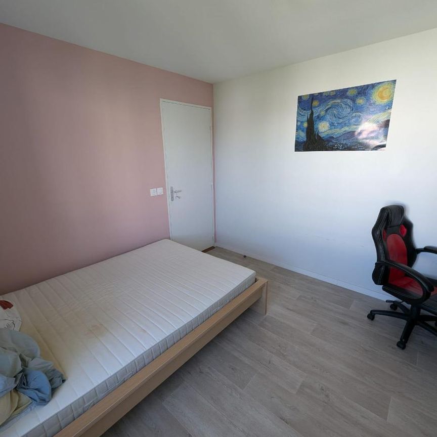 Location Appartement 2 pièces 41m² VAULX EN VELIN 69120 - Photo 1