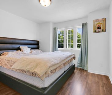 For Lease - 160 Deerfox Drive, Barrhaven, Ontario - Photo 1