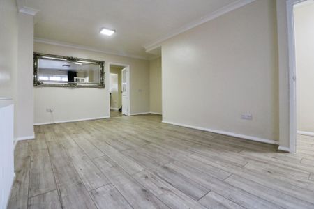 LANGLEY - Available NOW - Photo 2