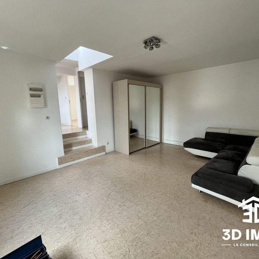 Location Appartement 3 pièces 75m² AVESNES SUR HELPE 59440 - Photo 1