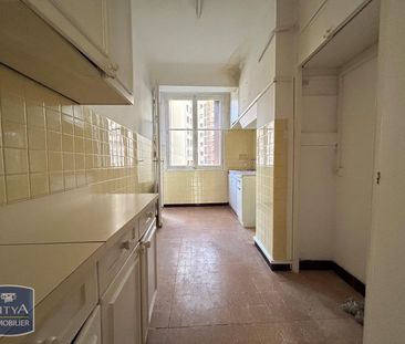 Location Appartement 4 pièces 66m² MARSEILLE 5ème - Photo 1