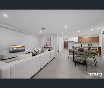 2/37 John Street, St Marys, NSW 2760 - Photo 1