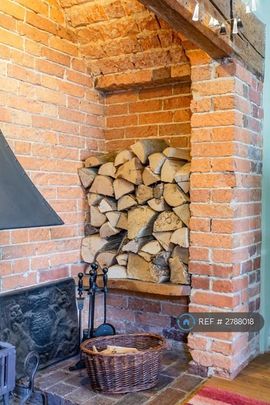 4 bedroom detached house to rent - Photo 1