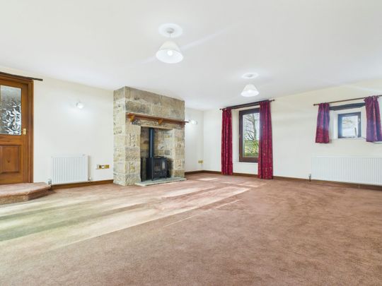 Barn Conversion to rent on - Photo 1