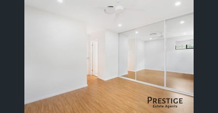 Modern Townhouse - Photo 3