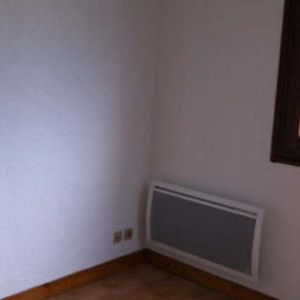Appartement T1 à louer à Sallanches - Photo 2
