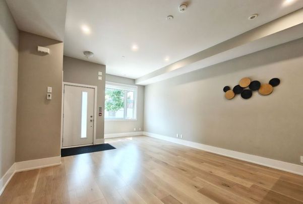 For Lease - 270 Davenport Road Unit# Unit 11, Toronto, Ontario - Photo 1