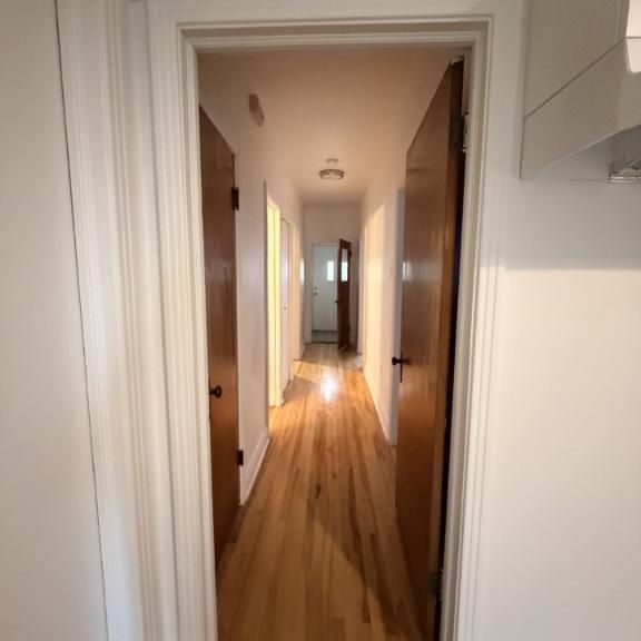 Grand 4 ½, Haut de duplex à Ahuntsic -1750$ / mois - Photo 1