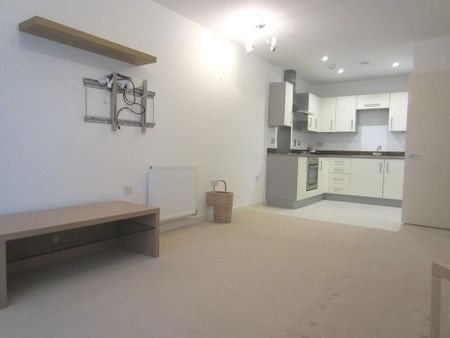 2 bedroom apartment to rent - Photo 2