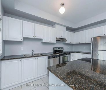 66 HARWOOD AVENUE N - Photo 5