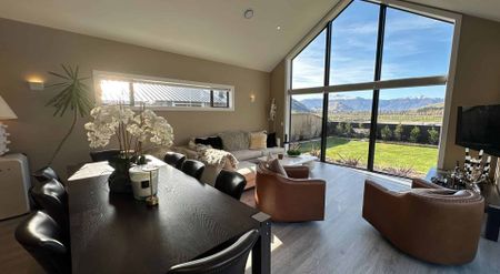 Spacious home in popular Hanley's Farm - Photo 2