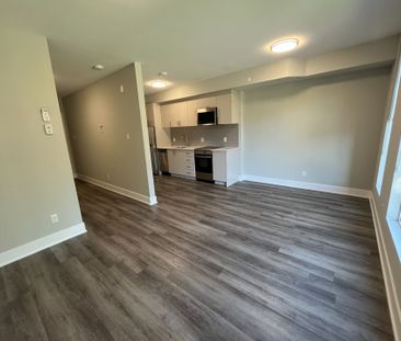 For Lease - 1295 SUMMERVILLE Avenue Unit# 102, Carlington - Central... - Photo 3