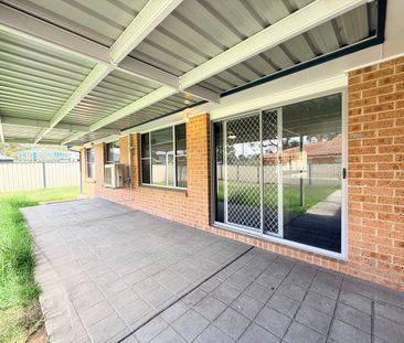 Perfect Family Home with Space and Comfort - Photo 6