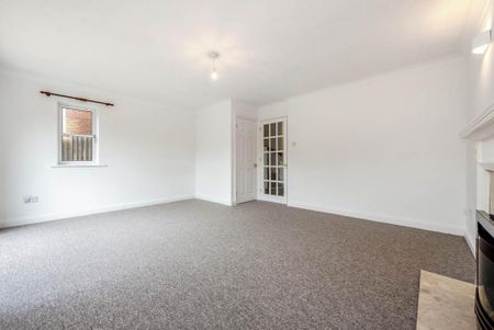 3 bedroom detached house to rent - Photo 3