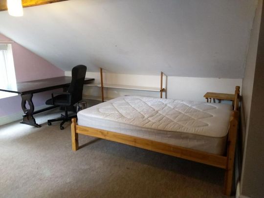 5 bedroom house share to rent - Photo 1