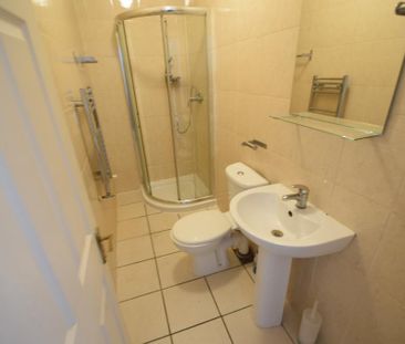 2 bedroom maisonette to rent - Photo 6