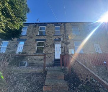 2 bedroom terraced house to rent - Photo 4