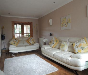 3 bedroom semi-detached house to rent - Photo 3