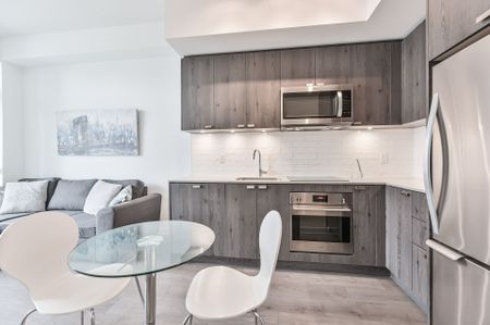 For Lease - 56 Forest Manor Road Unit# 304, Toronto, Ontario - Photo 5