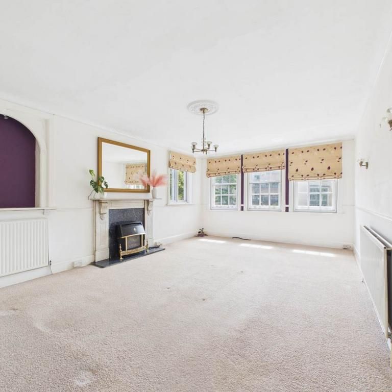 5 bedroom maisonette to rent - Photo 1