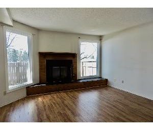3 Bed 1.5 Bath South Edmonton Townhome with Balcony - Photo 1