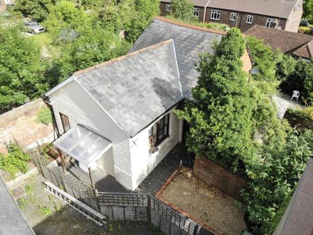 1 bedroom property to rent - Photo 5