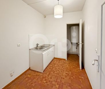 Location Appartement 2 pièces 41m² CHANTILLY 60500 - Photo 3