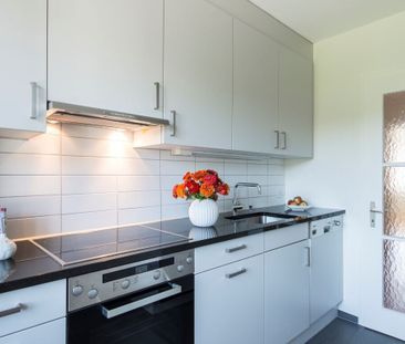 Attraktive Lage am pulsierenden Marktplatz! Erster Mietzins geschenkt. - Photo 2