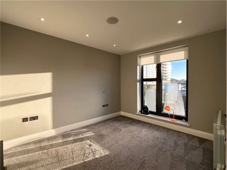 Bideford Avenue, Perivale, Greenford, UB6 8DF - Photo 4